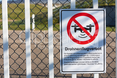 no fly zone at the airport for drones