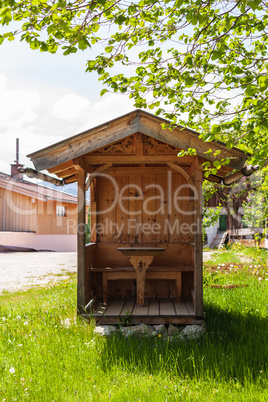 Brotzeithütte aus Holz