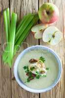 Celery-Apple-Soup