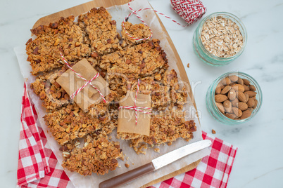 Selbstgemachte Müsli Riegel