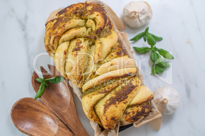 Pesto Hefe Brot