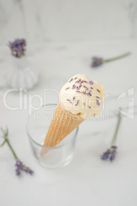 Lavendel Eiscreme