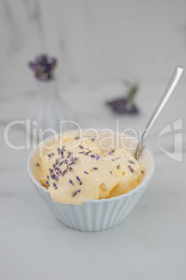 Lavendel Eiscreme