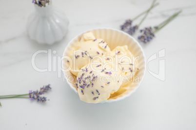 Lavendel Eiscreme