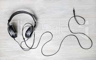 Black acoustic headphones