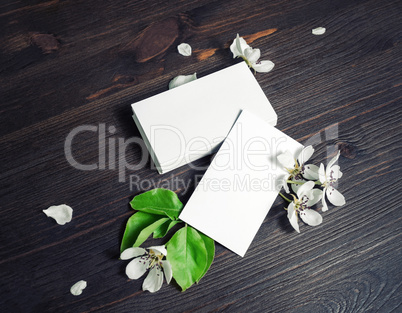 White business cards, flowers