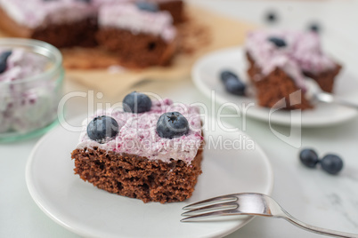 Blaubeer Brownie