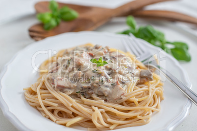 Spaghetti mit Maroni Sauce