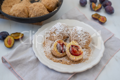 Zwetschgenknödel