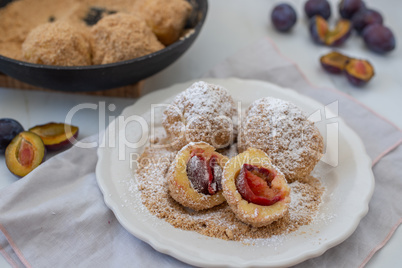 Zwetschgenknödel