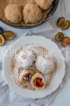 Zwetschgenknödel