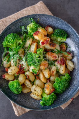 Gnocchi mit Brokkoli