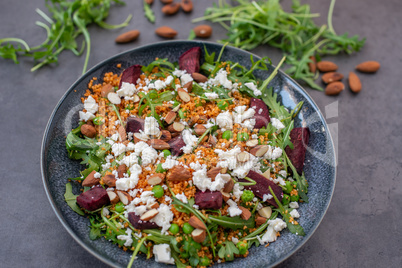 Couscous Salat mit Gemüse