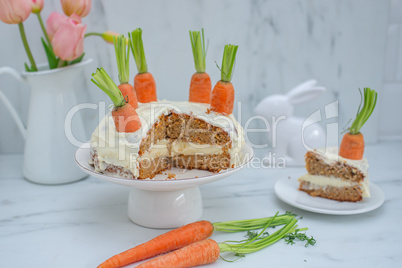 Karotten Torte zu Ostern