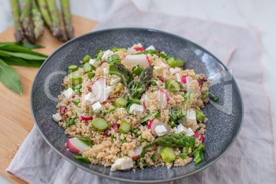 Couscous Salat mit Gemüse