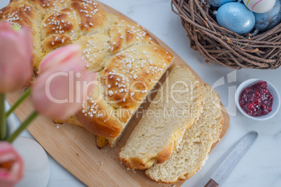 Brioche Striezel zu Ostern