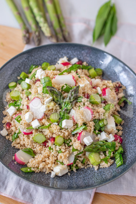 Couscous Salat mit Gemüse