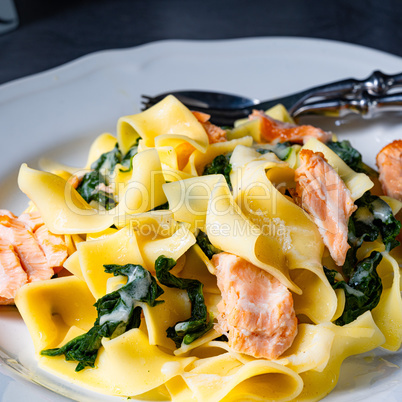 Tagliatelle with salmon and spinach in a cream sauce
