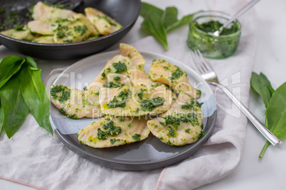 Pierogi ruskie mit Bärlauch