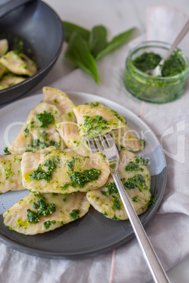 Pierogi ruskie mit Bärlauch