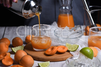 Cocktail Apricot Margarita