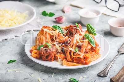 Pasta with mini meatballs