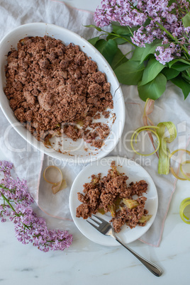 Rhabarber Schokoladen Crumble