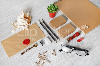 Blank kraft stationery