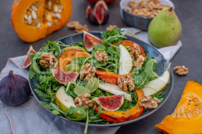 Kürbis Salat mit Feigen