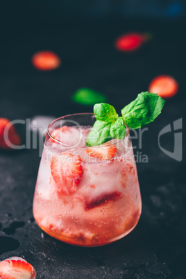 Strawberry cocktail with gin and soda