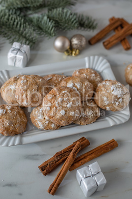 Lebkuchen Crinkle Cookies