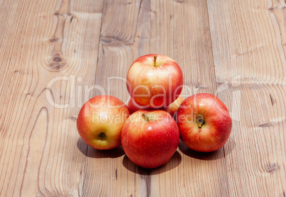 Rote Äpfel