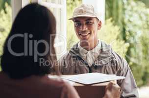 Satisfaction is a rating. a young man delivering a package to a customer at home.