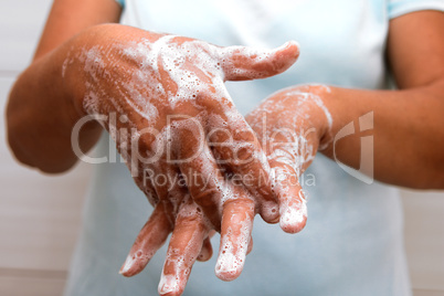 Richtiges Händewaschen schützt vor Krankheiten